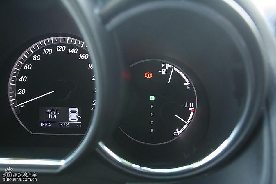 雷克萨斯RX400h内饰及细节