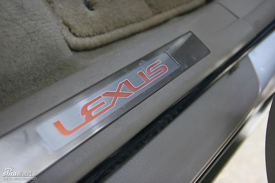 雷克萨斯RX400h内饰及细节