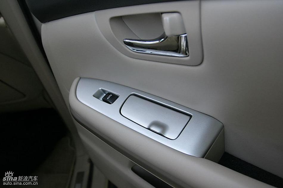 雷克萨斯RX400h内饰及细节