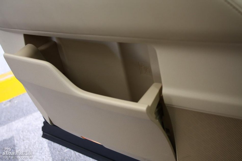 全新雷克萨斯RX350内饰