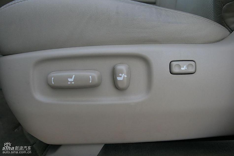 雷克萨斯RX400h内饰及细节