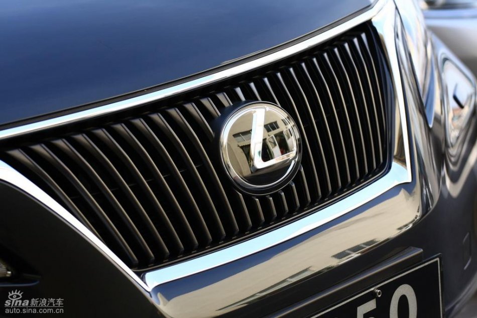 全新雷克萨斯RX350外观