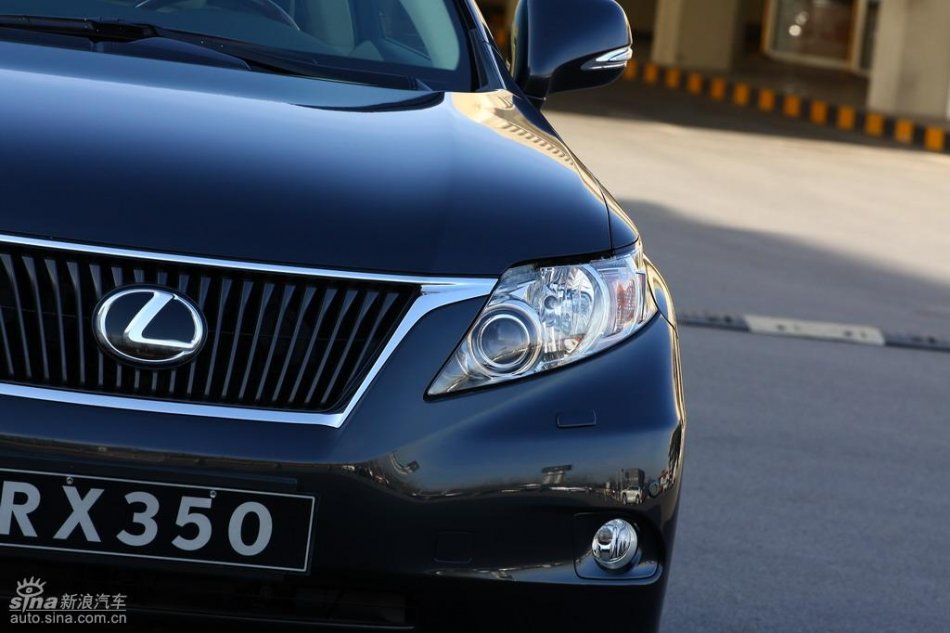 全新雷克萨斯RX350外观