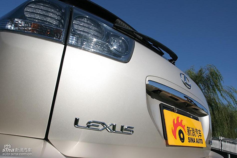 雷克萨斯RX400h外观及细节