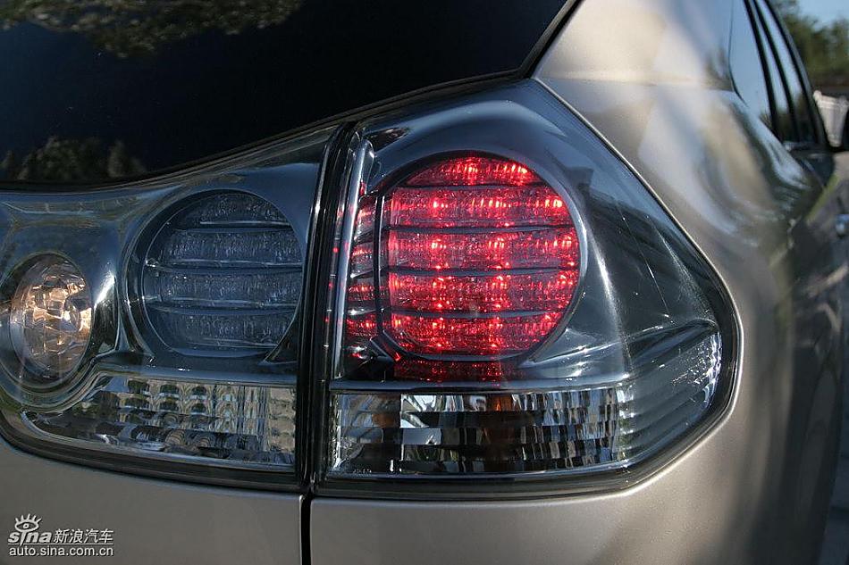 雷克萨斯RX400h外观及细节