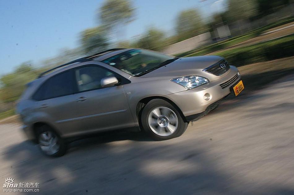 雷克萨斯RX400h动态