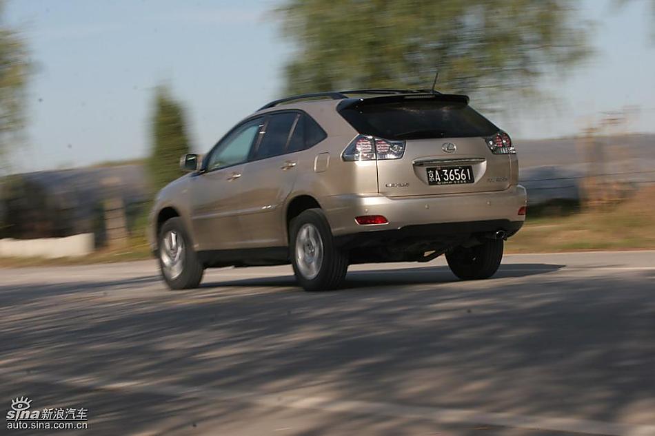 雷克萨斯RX400h动态