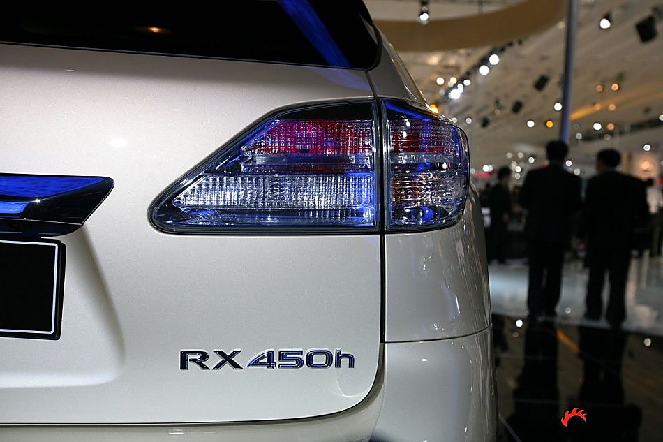 雷克萨斯RX450H
