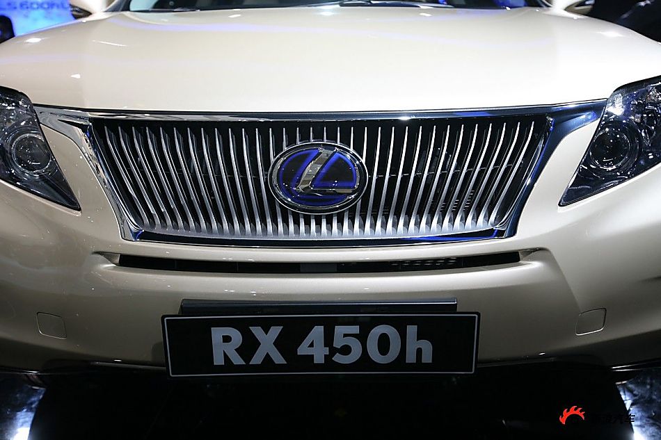 雷克萨斯RX450H