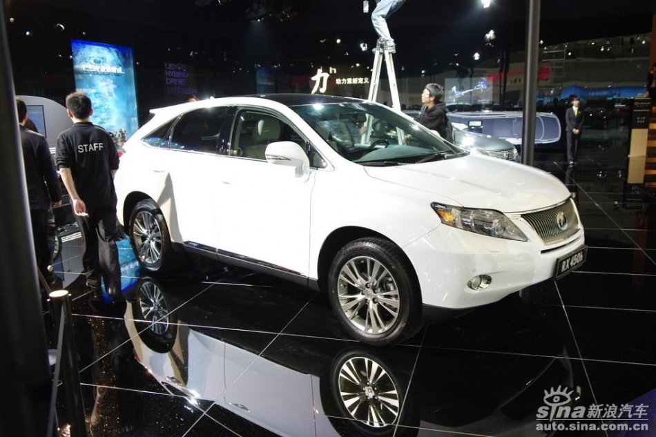 雷克萨斯RX450h