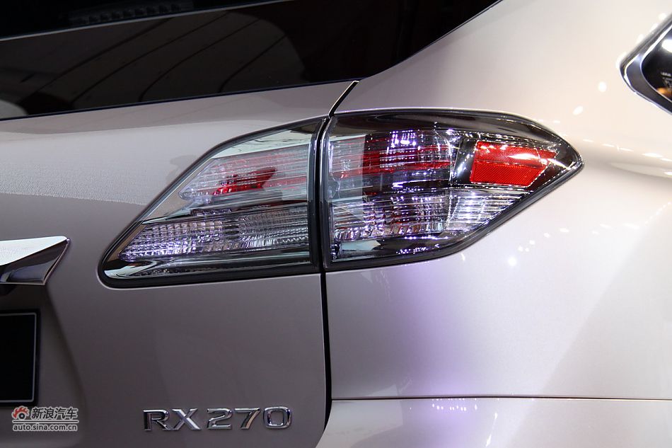 雷克萨斯RX270上市现场图