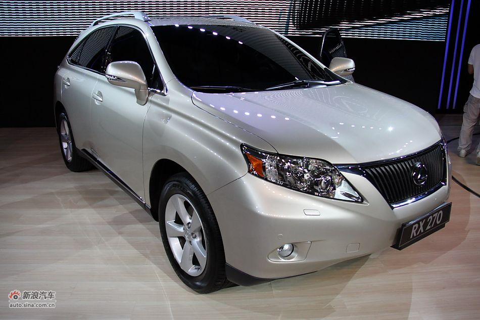 雷克萨斯RX270上市现场图