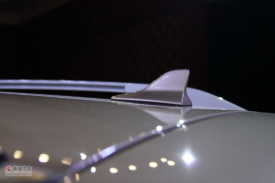 雷克萨斯RX270上市现场图