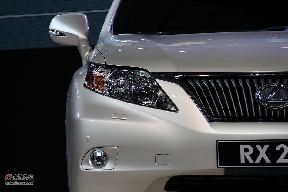 雷克萨斯RX270