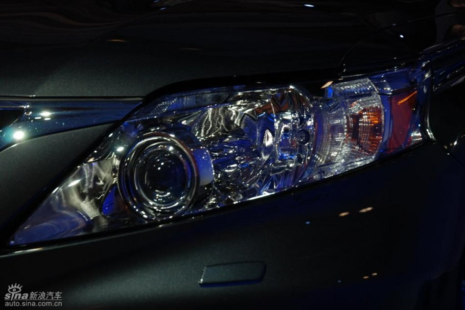 全新雷克萨斯RX350上市现场图