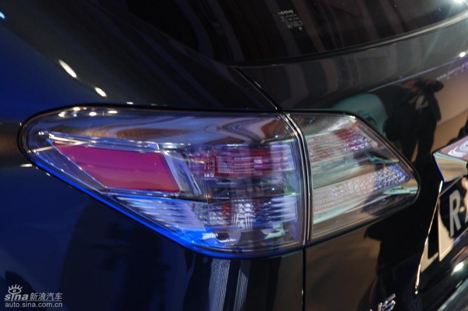 全新雷克萨斯RX350上市现场图