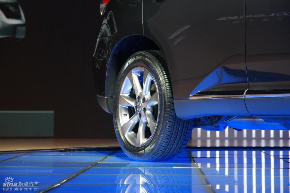 全新雷克萨斯RX350上市现场图