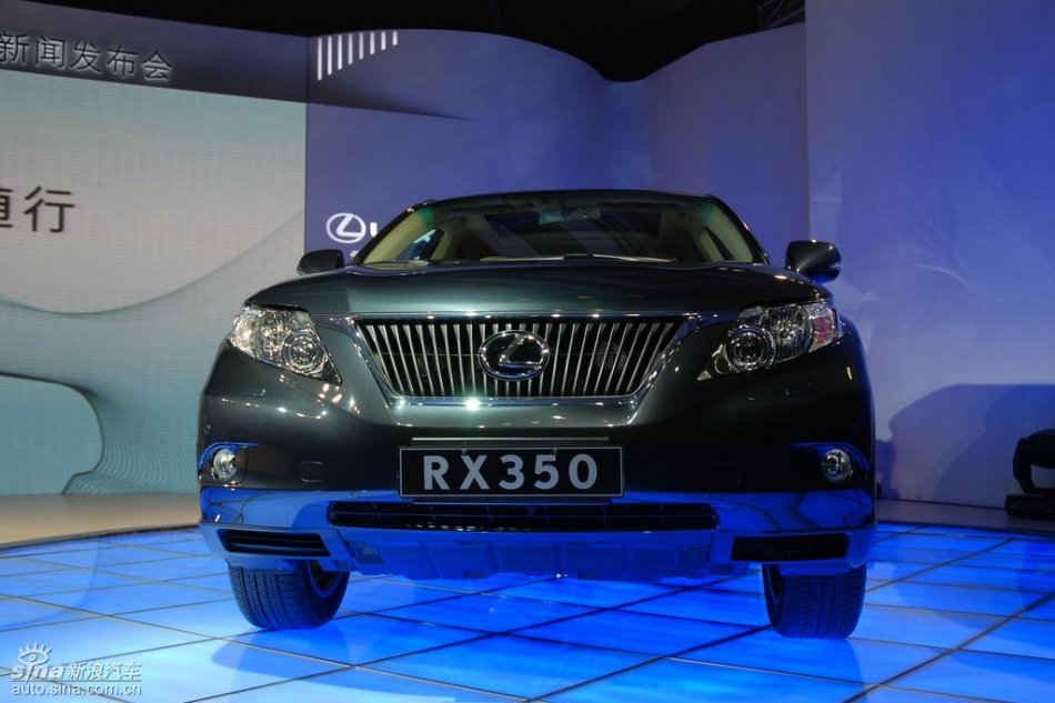 全新雷克萨斯RX350上市现场图
