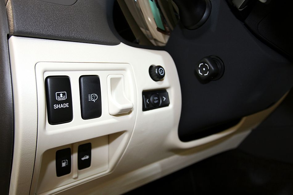 09款IS300内饰图片