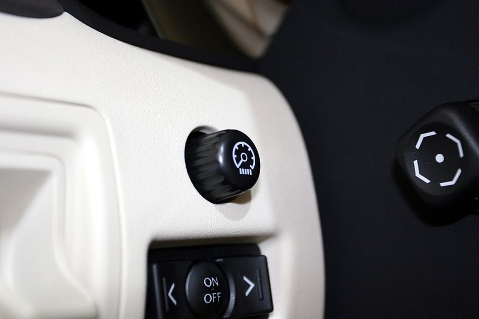 09款IS300内饰图片