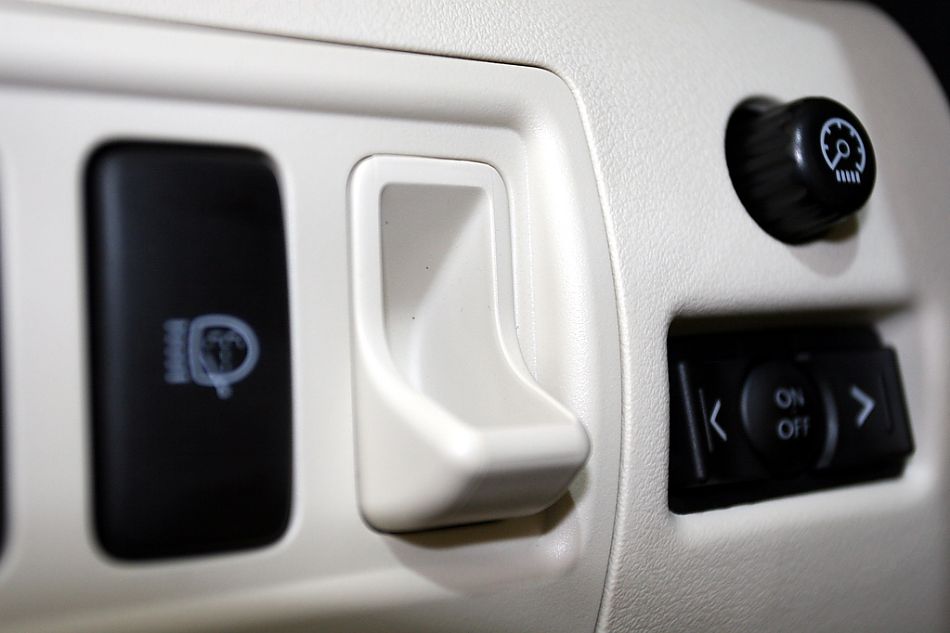 09款IS300内饰图片