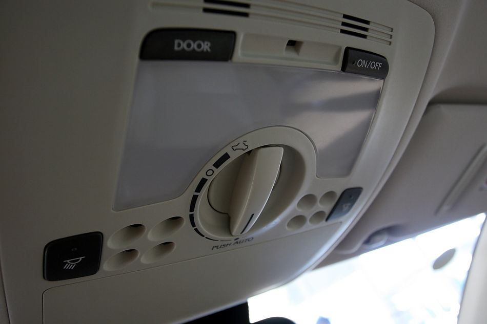 09款IS300内饰图片