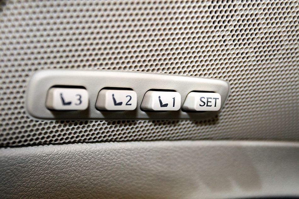 09款IS300内饰图片