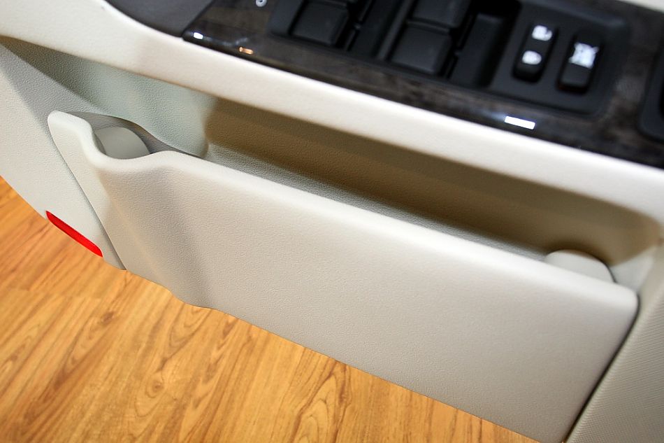 09款IS300内饰图片