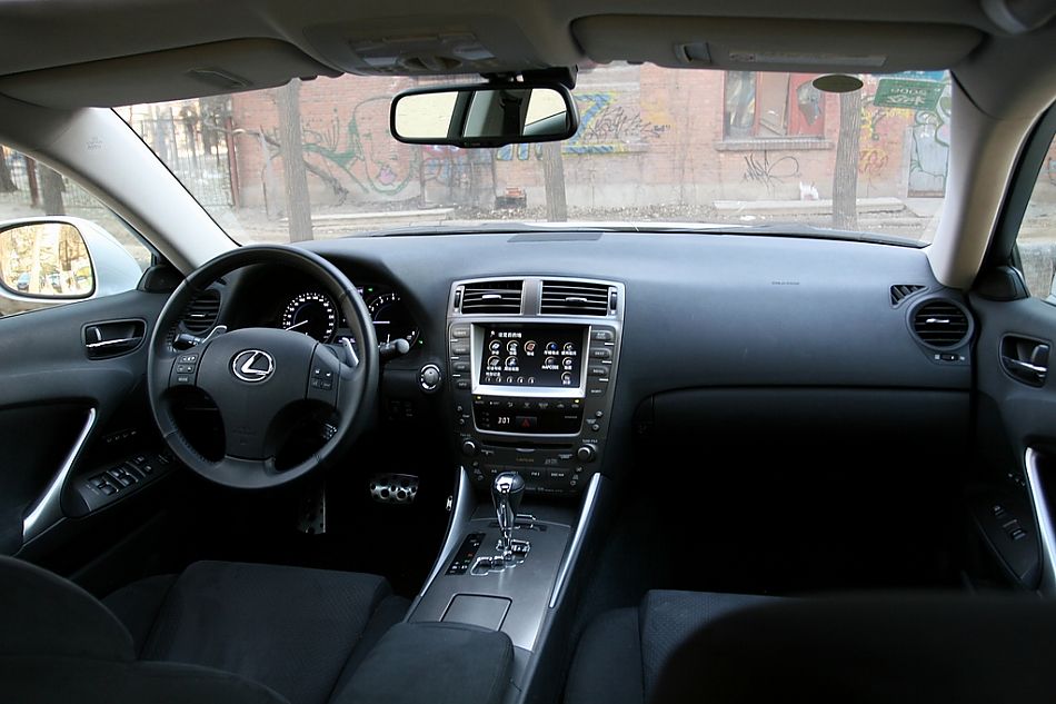 IS300内饰