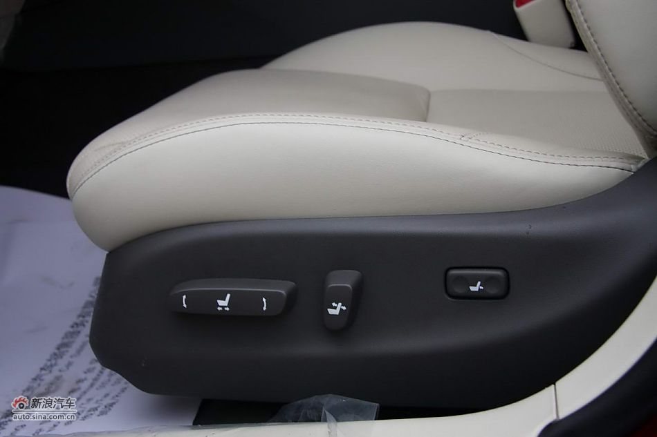 雷克萨斯IS250内饰