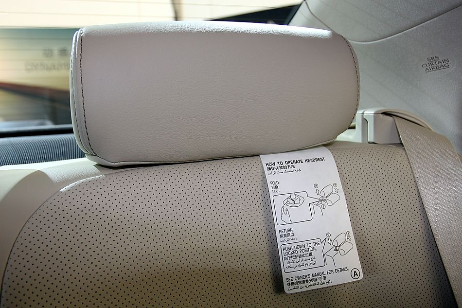 09款IS300内饰图片