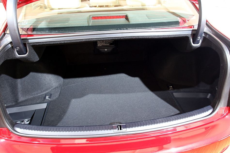 09款IS300外观图片