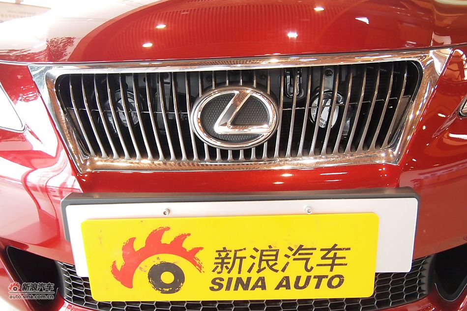 雷克萨斯IS250运动版