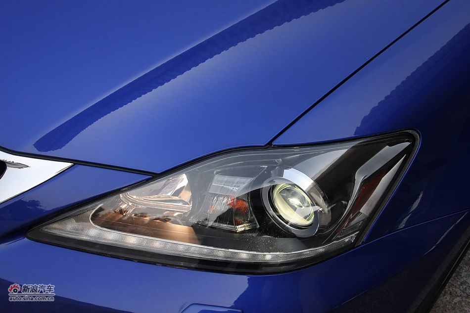 雷克萨斯IS250C外观细节