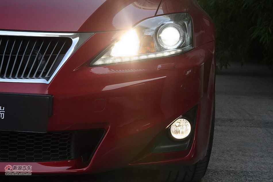 雷克萨斯IS250外观细节