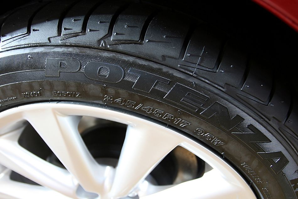 09款IS300外观图片