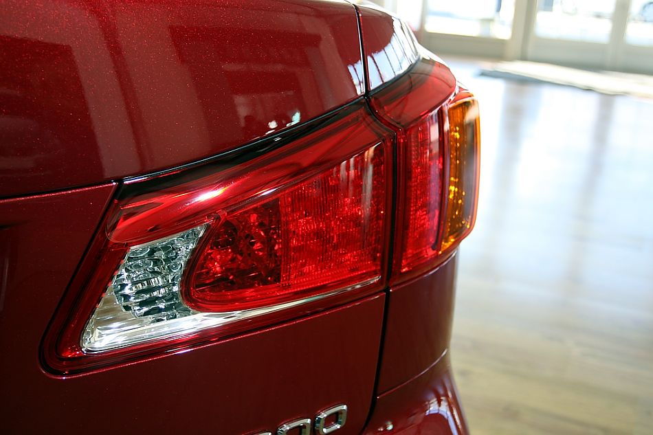 09款IS300外观图片