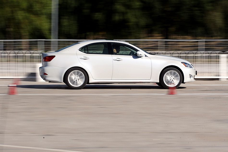 09款IS300外观图片