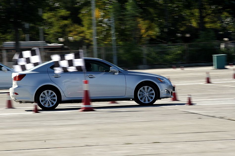 09款IS300外观图片