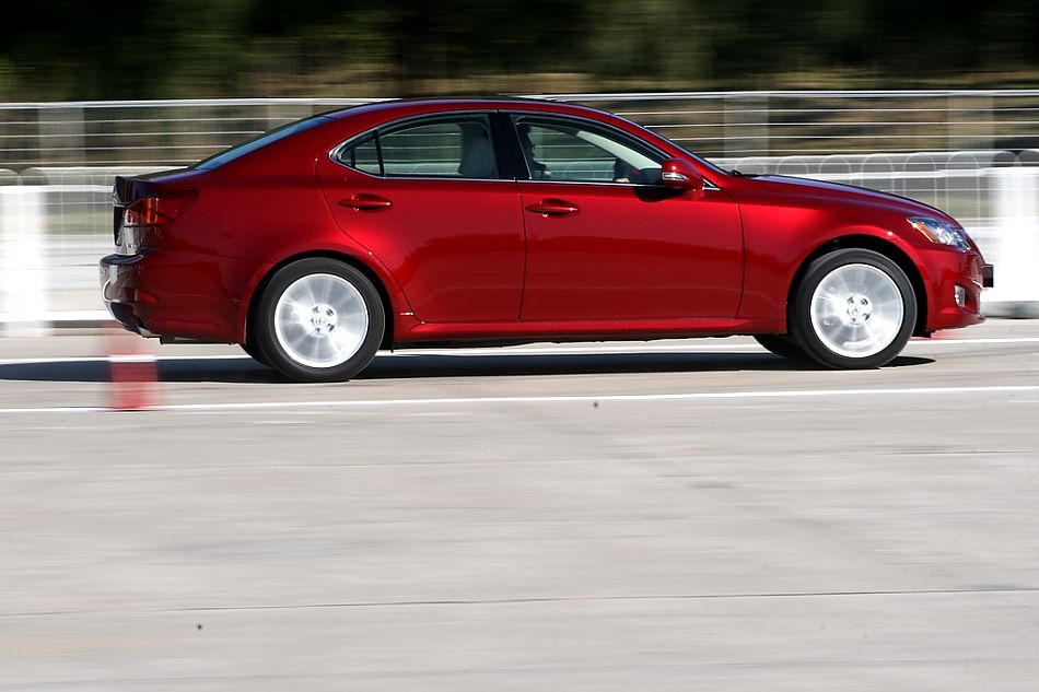 09款IS300外观图片