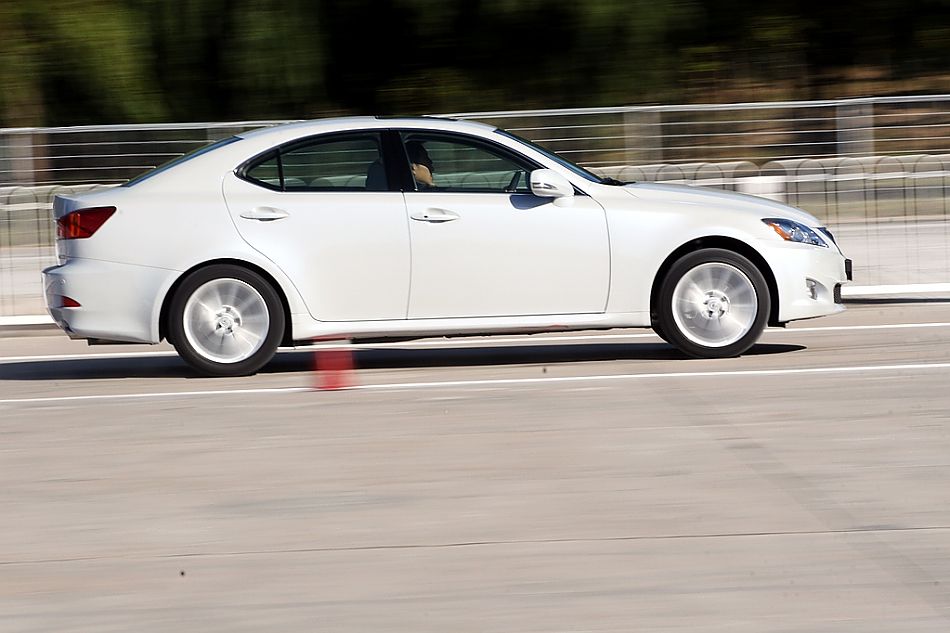 09款IS300外观图片