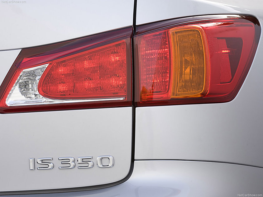 09款雷克萨斯IS350外观图片