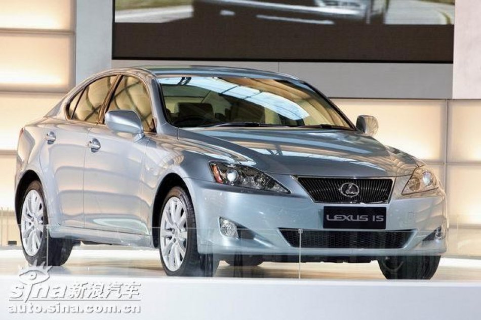 雷克萨斯IS