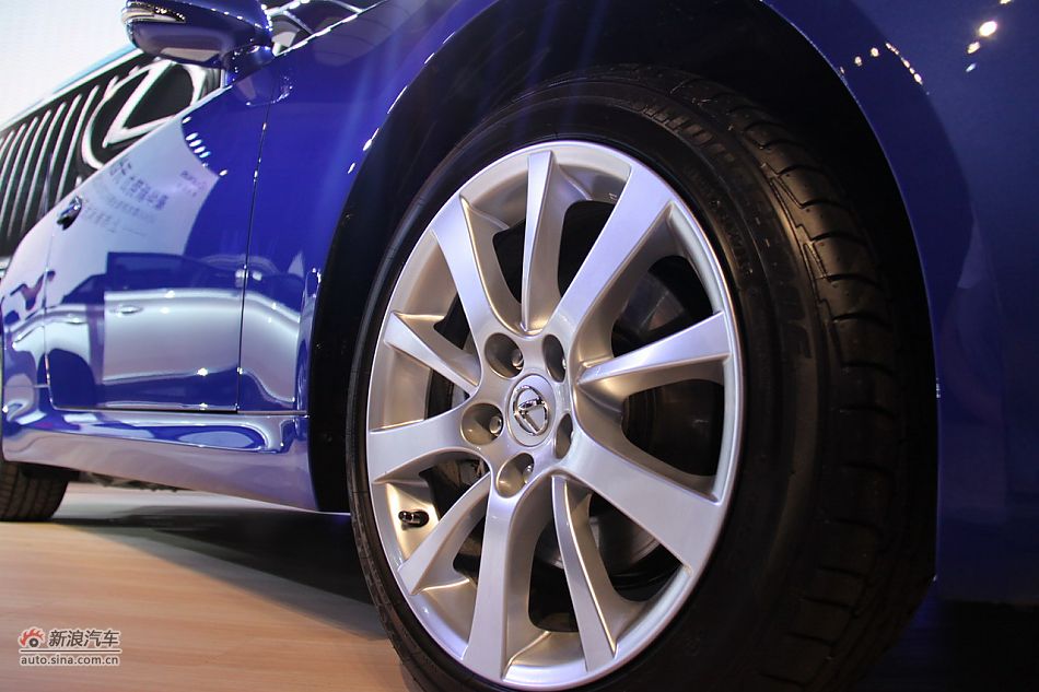 雷克萨斯IS250C上市现场图