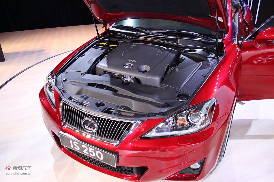 雷克萨斯IS250上市现场图