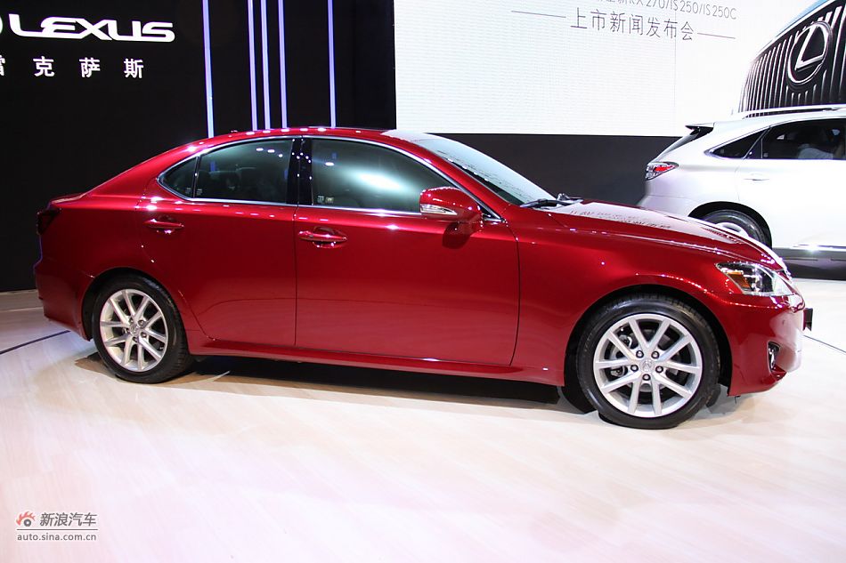 雷克萨斯IS250上市现场图