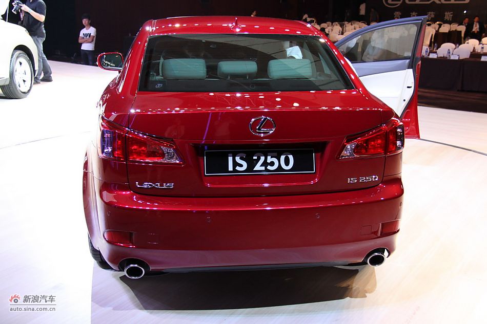 雷克萨斯IS250上市现场图
