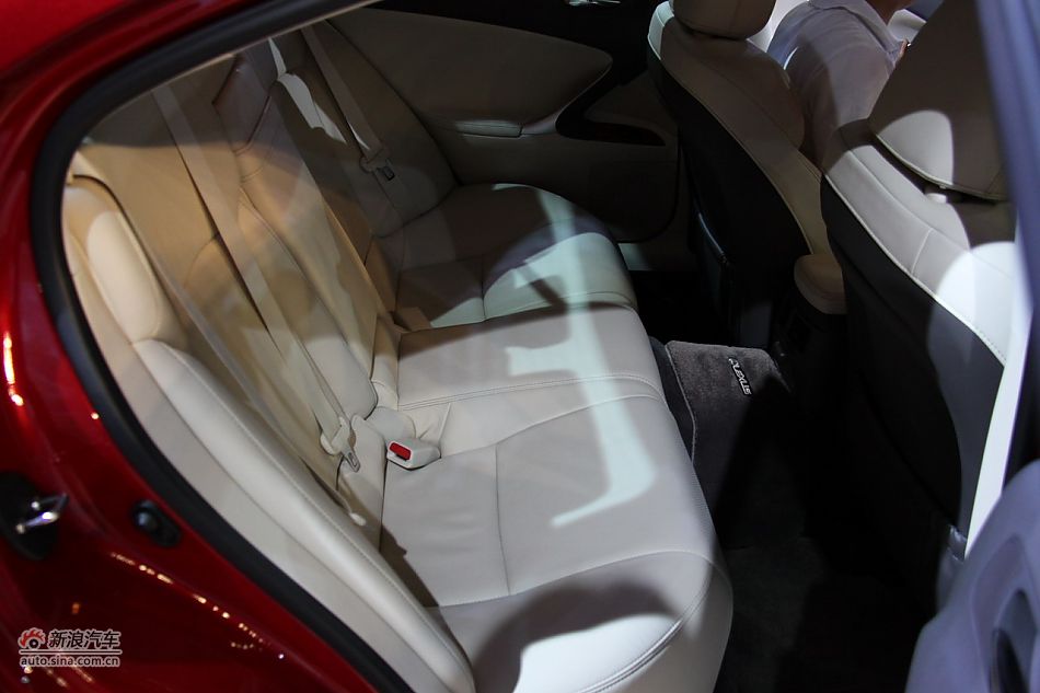雷克萨斯IS250上市现场图