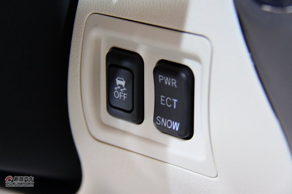 雷克萨斯IS250上市现场图