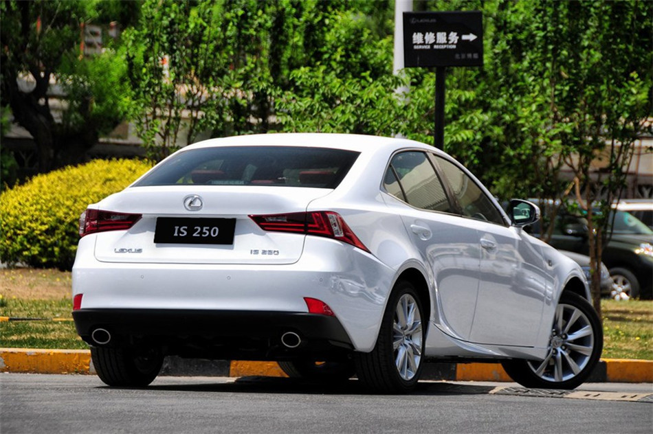 ׿˹IS250 2013 2.5L AT F 